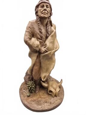 Handcrafted American Indian Figurine Sculpture 1983 Tom Clark